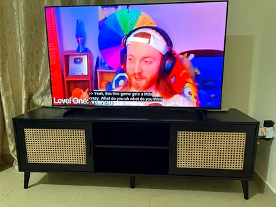 Hisense TV – Excellent Condition