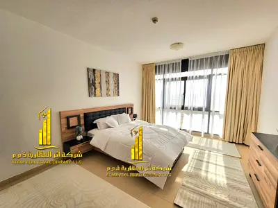 باطلاله بحريه. شقه فاخره اول ساكن غرفه وصاله مع بلكونه مفتوحه.كورنيش عجمان . للإيجار الشهري✨الإيجار يشمل الفواتير والإنترنت وموقف