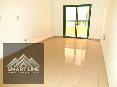 NO DEPOSIT // CHLLLER FREE NICE 2BHK WITH BALCONY ,// Family Budling,Just 38k