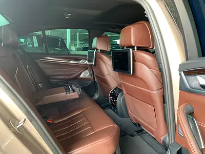 2017 BMW 5-SERIES 缩略图 12