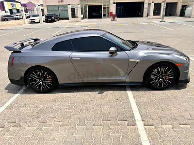 Nissan GT-R Premium 2024 - American Specs - Pristine Condition
