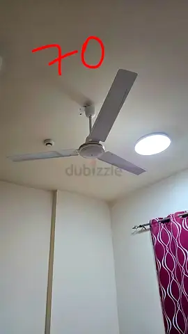 Ceiling fan - 3-blade white, working condition