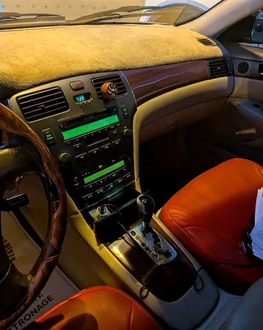 صورة 2 لـ 2004 Lexus ES-SERIES
