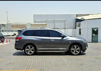2017 Nissan PATHFINDER — миниатюра 7