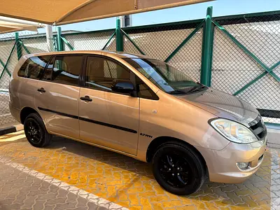 2008 Toyota INNOVA — фото 2