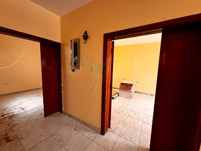 Spacious 3BHK Maid's Room Closet Private Courtyard