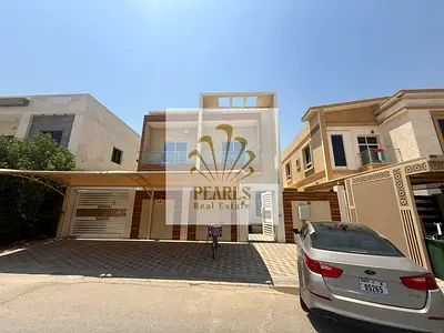 فيلا أول ساكن للإيجار السنوي في الياسمين عجمان، 5 غرف، صالة ومجلس، 7 حمامات، خزائن، تكييف اسبليت، 115 ألف