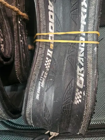 Pair of continental GP4000 tyres 90% lifespan