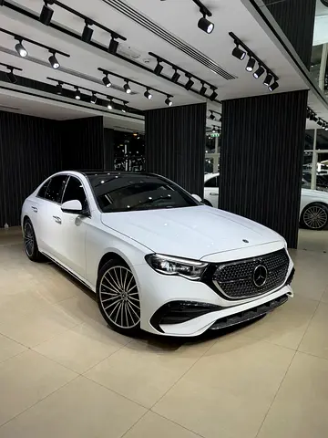 2025 Mercedes-Benz E-Class E 300 4MATIC | Korean Specs | Brand New Luxury