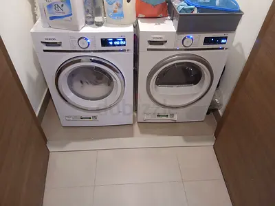 Latest Model Siemens IQ700 Separate Washer Dryer Set 9kg