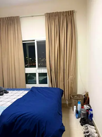 Room with dedicated bathroom/parking in IMPZ