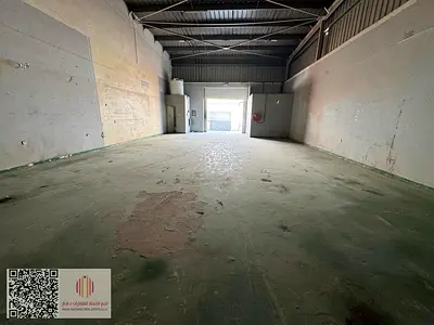 شبرة / مستودع للإيجار السنوي – عجمان، الجرف الصناعية 1  - موقع مميز وتجهيز مناسب للتخزين والتوزيع  فرصة مميزة لاستئجار شبرة في منطقة الجرف الصناعية 1