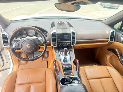 2014 Porsche CAYENNE 照片 7