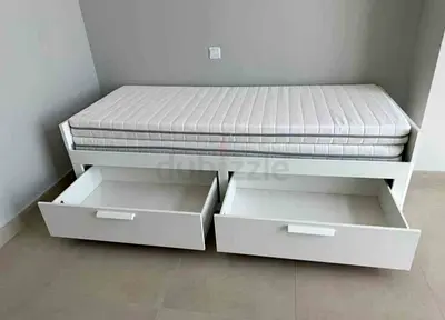 Ikea bremenes day bed with mattress