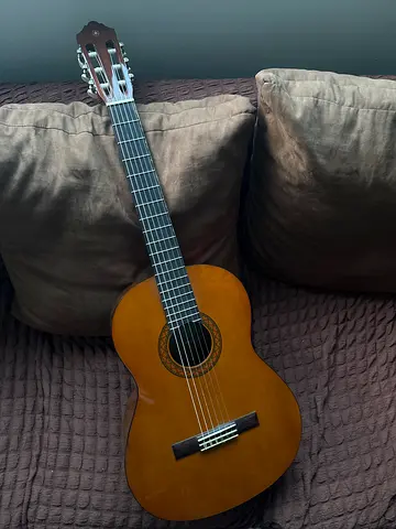 Yamaha Acoustic Classical Guitar