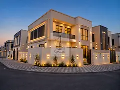 Modern corner villa with 5 bedrooms, ready to move in