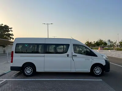 2022 Toyota HIACE 照片 9