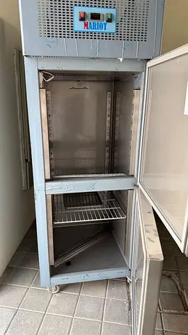 Commercial/Merchant Upright Display Refrigerator - 2 Door, Used