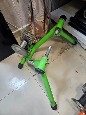 Kinetic indoor trainer