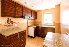 AFFORDABLE PRICE. CLOSE TO SHARJAH BORDER. FAMILY BUILDING