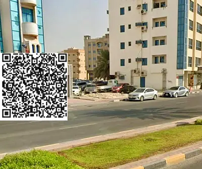 Directly on the Corniche / freehold / commercial and residential / excellent space