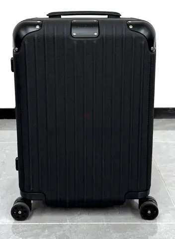 Rimowa Distinct  suitcase