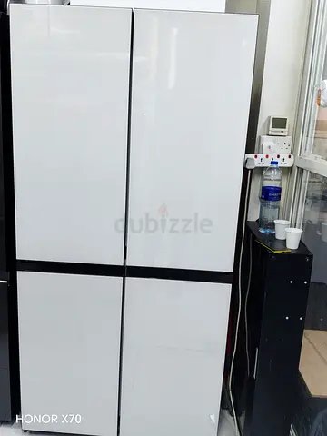 Samsung Bespoke White 4-door refrigerator - Same like new condition.