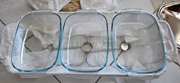 Pyrex food warmer made in France 3x1.5L