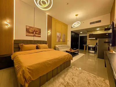 Lavish Living at Marina by the Metro Line