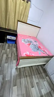 FAMILY ROOM FOR VEGE OR NON VEGE