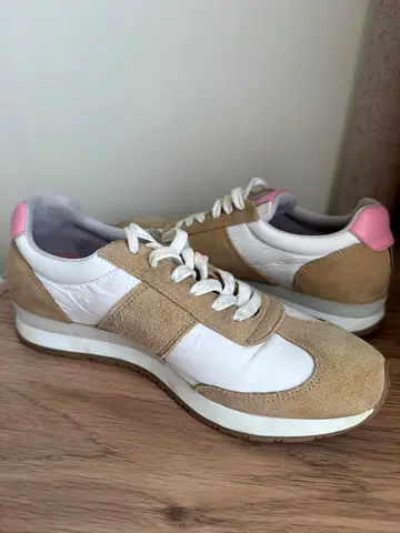 Sneakers for women.”Sacoor brothers “