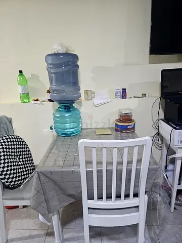 Small 2-seater dining table with chairs - used, sturdy