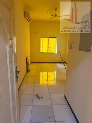 One bedroom and living room apartment for annual rent in Ajman, in Abu Qusay building, Al Rawda 3.