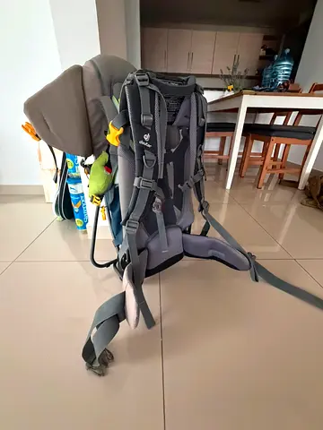Deuter Kid Comfort Child Carrier Backpack - Excellent Condition