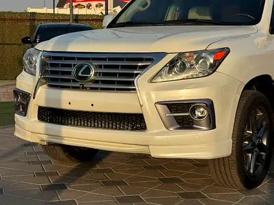 2010 Lexus LX-SERIES 照片 12
