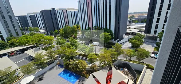 MASSIVE SIZE APARTMENT WITH LARGE BALCONY MORDEN LAYOUT AT PRIME LOCATION