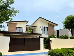 4 beds Villa | Corner Plot | Standard Finishing