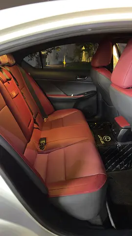 صورة مصغرة 7 لـ 2024 Lexus IS-SERIES