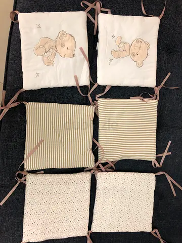 Set of 6 Soft Crib Bumpers / Cot Cushions - Neutral Bear and Stripe