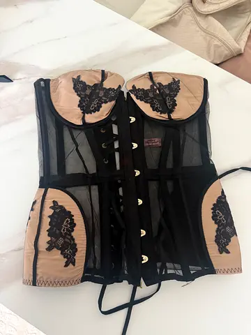 Corset