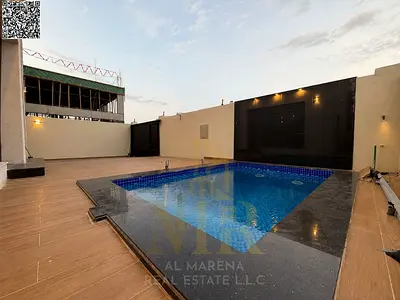 بالقرب من السفير مول ودوار الزاهيه موقع استراتيجي فيلا بمسبح وسعر يشمل رسوم التسجيل والمياه والكهرباء