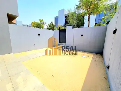 Luxurious Style 2BR | Private Garden & Ready Landscape | Both Master room