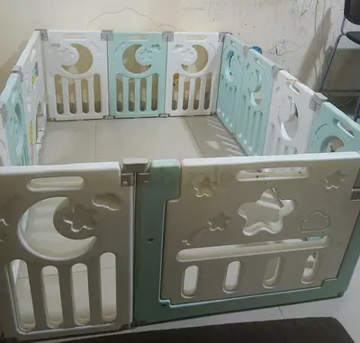 12-panel Baby Playpen / Safety Play Yard - Light Green & White
