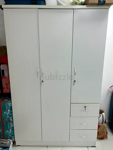 White 3-Door Wardrobe with 3 Drawers - Good Condition