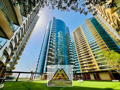 فرصه تملك ارقي شقه غرفة وصاله بتشطيب حديث وفاخر ومساحه كبيرة شامل باركن