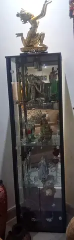 Showpiece Glass Cabinet