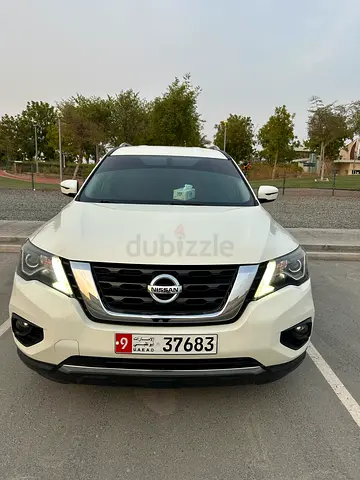 Nissan Pathfinder SV 2018 | American Specs | Clean Condition