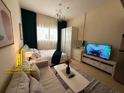 فرصة ذهبية أفخم استوديو مفروش بالكامل للإيجار الشهري في ابراج الياسمين الجرف 2– عجمان ✨