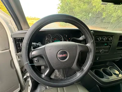 2015 GMC SAVANA — фото 14