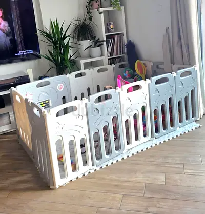 Bumble & Bird Large Playpen - 16 piece
